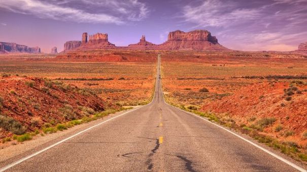 Cây viết uy tín của Traveller gợi ý 9 trải nghiệm nên có 1 lần trong đời: Phượt xuyên Việt được gọi tên, sánh vai cùng các tour quốc tế