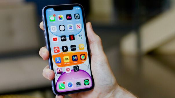 Giá nhiều mẫu iPhone tại Việt Nam đang rẻ nhất thế giới