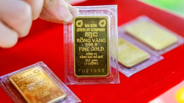 Giá vàng hôm nay 10/7: Vàng SJC giảm nhẹ 50.000 đồng