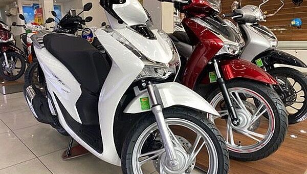Số xe máy bán ra tại thị trường Việt Nam giảm 1,79%