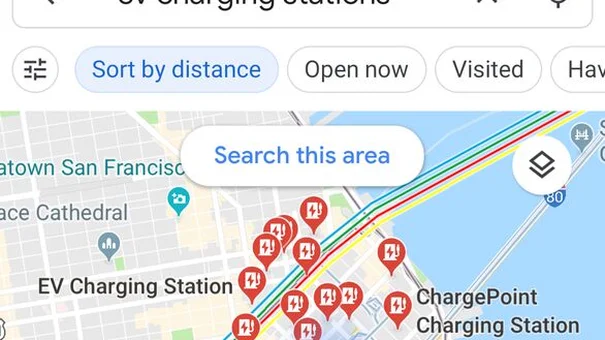 Google Maps thử nghiệm tính năng chỉ đường riêng cho xe điện, hybrid