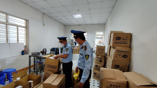 Tác hại của việc sử dụng khăn ướt giả mạo, kém chất lượng