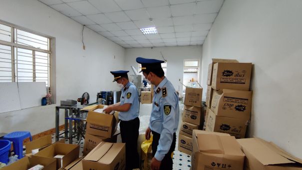 Tác hại của việc sử dụng khăn ướt giả mạo, kém chất lượng