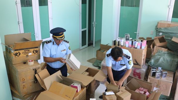 Quảng Bình: Thu giữ hơn 33.000 sản phẩm thực phẩm chức năng, dược mĩ phẩm nhập lậu