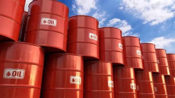 Giá xăng dầu hôm nay 2/8: Giá dầu thô WTI giảm còn 93,89 USD/thùng