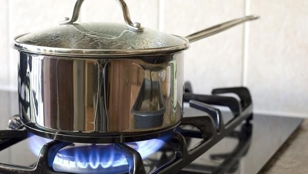 Sai lầm khi dùng bếp gas gây nhanh hỏng và dễ cháy nổ, cách sử dụng đúng tiêu chuẩn