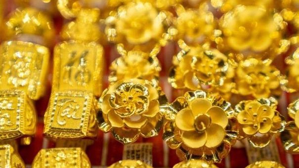 Giá vàng hôm nay 27/8: Vàng 9999 neo mức 66 triệu cả 2 chiều