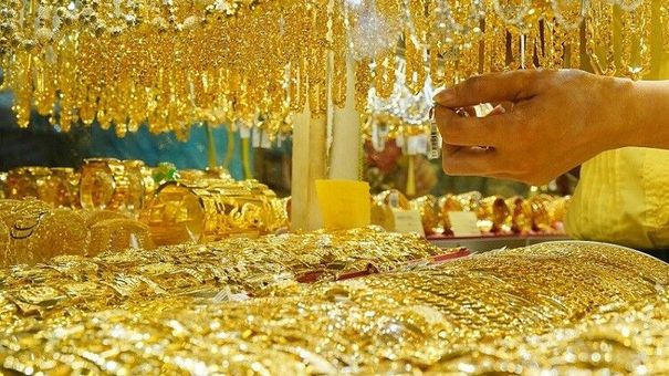 Giá vàng hôm nay 31/8: Vàng 9999 phục hồi sát 67 triệu đồng bán ra