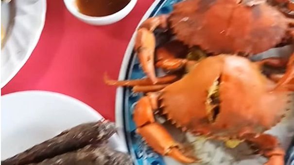 Cà Mau: Xác minh việc du khách tố bị 'chặt chém' khi ăn cua, cá ở Đất Mũi