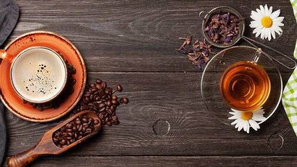 Trà và cà phê: Thức uống nào tốt cho sức khoẻ hơn?