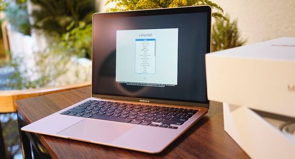 8 mẫu Macbook có rẻ đến mấy cũng tuyệt đối không nên mua và đây là lí do