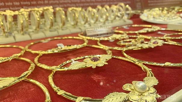 Giá vàng hôm nay 10/9: Vàng 9999 tăng giảm trái chiều