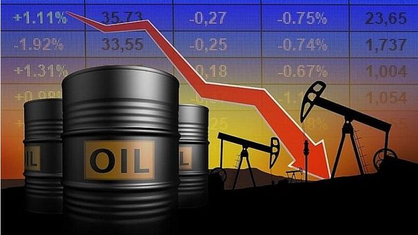 Giá xăng dầu hôm nay 22/9/2022: Giá dầu thô lao dốc