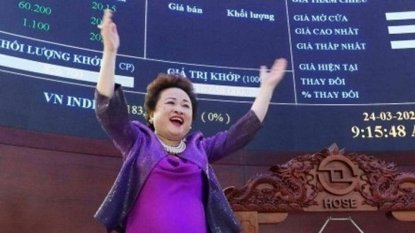 Bà Nguyễn Thị Nga chi 60 tỷ mua cổ phiếu SeaBank ưu đãi
