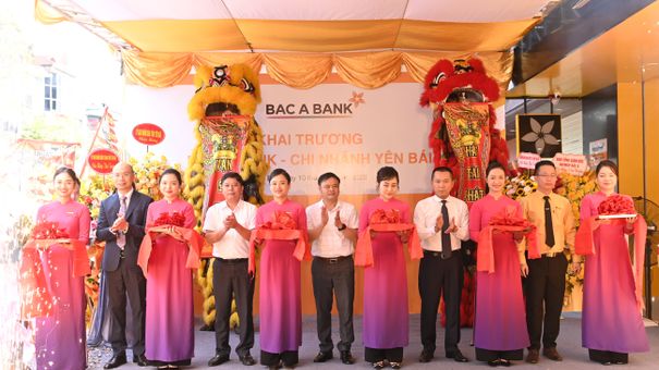 BAC A BANK khai trương chi nhánh Yên Bái