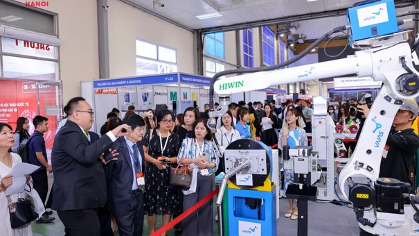 Khai mạc Triển lãm và Hội thảo Quốc tế lần thứ 9 về Cơ khí chính xác và Sản xuất chế tạo - MTA HANOI 2023