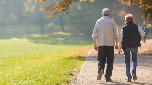 5 bí quyết sống 105 tuổi của bác sĩ ở vùng đất Blue zones