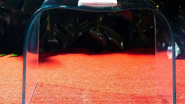 LẦN ĐẦU TIÊN TẠI VIỆT NAM, TẤM KÍNH ĐƯỢC MUA BẢO HIỂM TỚI 1 TRIỆU USD