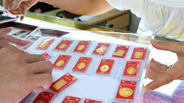 Giá vàng hôm nay 4/10/2023: Giá vàng 9999, SJC, 24K, DOJI, PNJ tiếp tục giảm không phanh