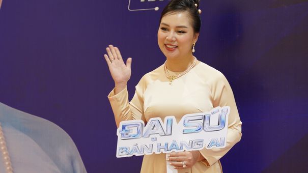 Đại sứ bán hàng Diễm Hằng AI sở hữu khả năng livestream 24/7, thông thạo 60 ngôn ngữ