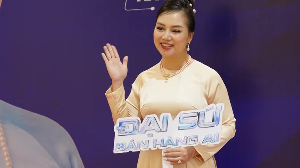 Đại sứ bán hàng Diễm Hằng AI sở hữu khả năng livestream 24/7, thông thạo 60 ngôn ngữ