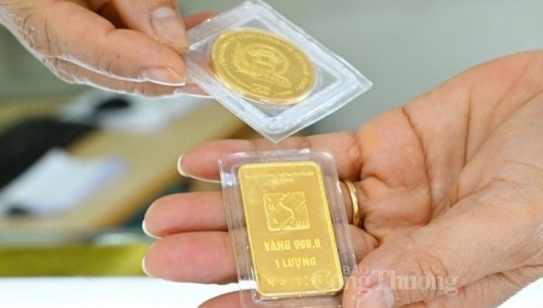 Giá vàng hôm nay 14/11/2023: Giá vàng 9999, SJC, 24K, Mi Hồng, PNJ, DOJI tiếp đà ngang giá