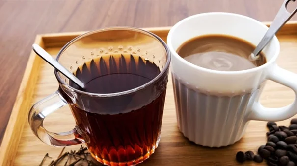 So sánh tác dụng của trà và cà phê, tác hại khi uống nhiều