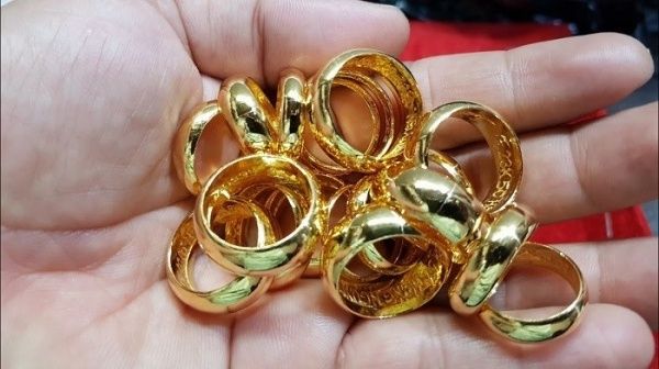 Lợi nhuận từ nắm giữ vàng nhẫn cao gấp đôi so với vàng miếng SJC