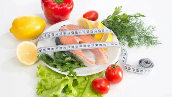 Cô gái 25 tuổi bị gan nhiễm mỡ nặng sau khi giảm cân trong 6 tháng