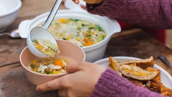 Điều gì xảy ra với cơ thể khi bạn ăn súp mỗi ngày nếu thời tiết chuyển lạnh?
