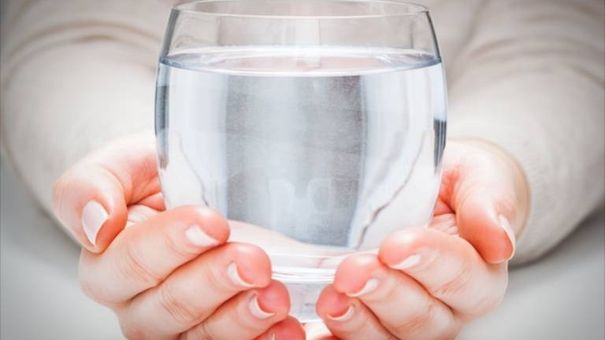 6 lý do bạn nên uống nhiều nước hơn vào mùa đông