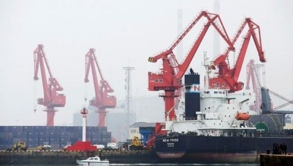 Giá xăng dầu hôm nay 12/5: Giá dầu lao dốc