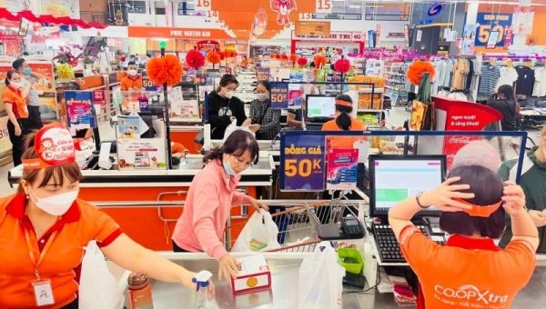 Co.opmart và Co.opXtra khuyến mãi mạnh nhóm hàng phục vụ cho du lịch mùa hè