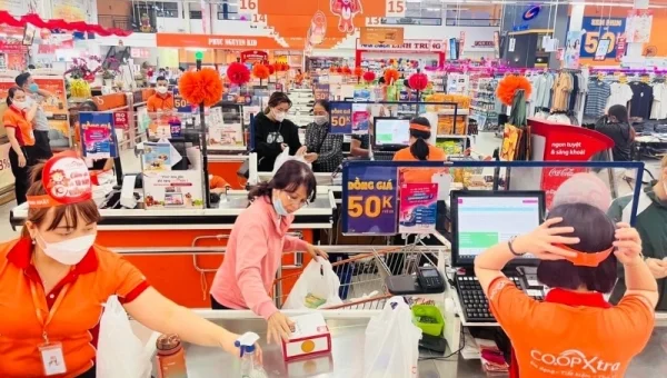 Co.opmart và Co.opXtra khuyến mãi mạnh nhóm hàng phục vụ cho du lịch mùa hè