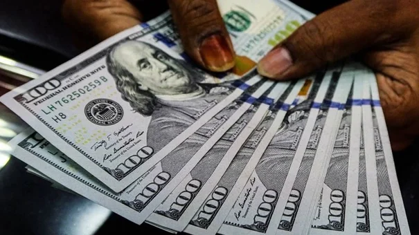 Tỷ giá ngoại tệ hôm nay 3/5: Đồng USD quay đầu giảm, mất mốc 102