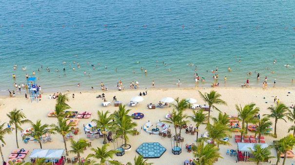 Du khách bức xúc vì khách sạn ở Hạ Long thu phí phát điện