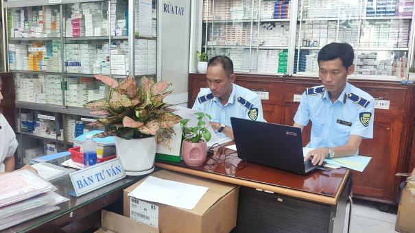 TP. Hồ Chí Minh: Phát hiện gần 8.000 sản phẩm tân dược, thực phẩm chức năng không hóa đơn chứng từ