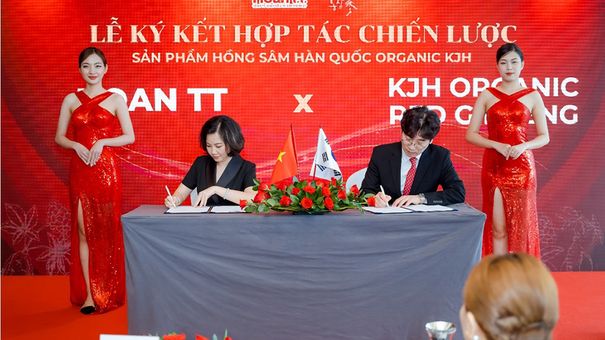 Hoan TT ra mắt các sản phẩm hồng sâm organic KJH tại Việt Nam
