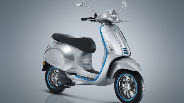 Xe máy điện Vespa Elettrica sắp bán ở Việt Nam, giá gần 300 triệu đồng