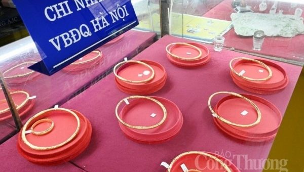 Giá vàng hôm nay 18/9/2023: Giá vàng 9999, SJC, DOJI, PNJ tăng mạnh tuần qua