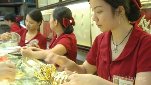 Giá vàng hôm nay 20/9/2023: Giá vàng 9999, SJC, 24K, Mi Hồng, PNJ, DOJI tăng cao