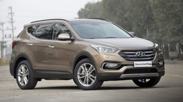 Lần thứ 3 xe Hyundai SantaFe bị triệu hồi trong năm 2023