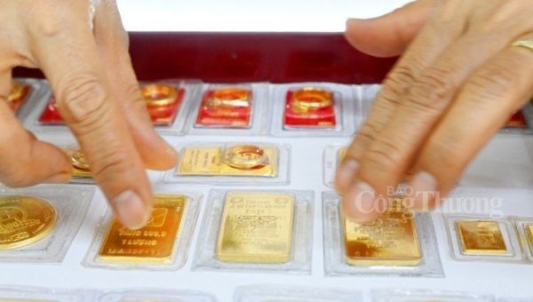 Giá vàng hôm nay 8/9/2023: Giá vàng 9999, SJC, 24K, Mi Hồng, PNJ tiếp tục tăng