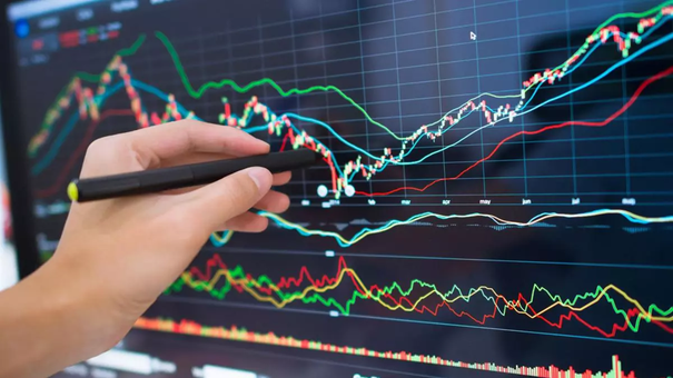 Nhà Đầu Tư Nên Mua Cổ Phiếu Trước Hay Sau Tết?