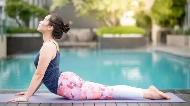 10 động tác giúp cải thiện tư thế cho người ngồi nhiều