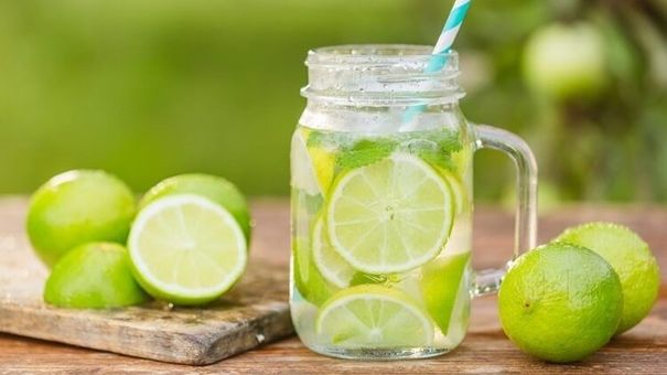 10 cách uống nước chanh có thể hỗ trợ giảm cân