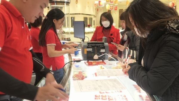 Giá vàng hôm nay 9/1/2024: Vàng miếng SJC tiếp tục 