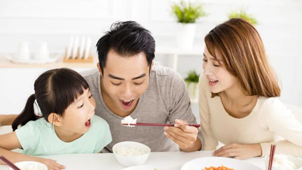 Bỏ ngay 5 thói quen xấu trong ăn uống để duy trì sức khỏe