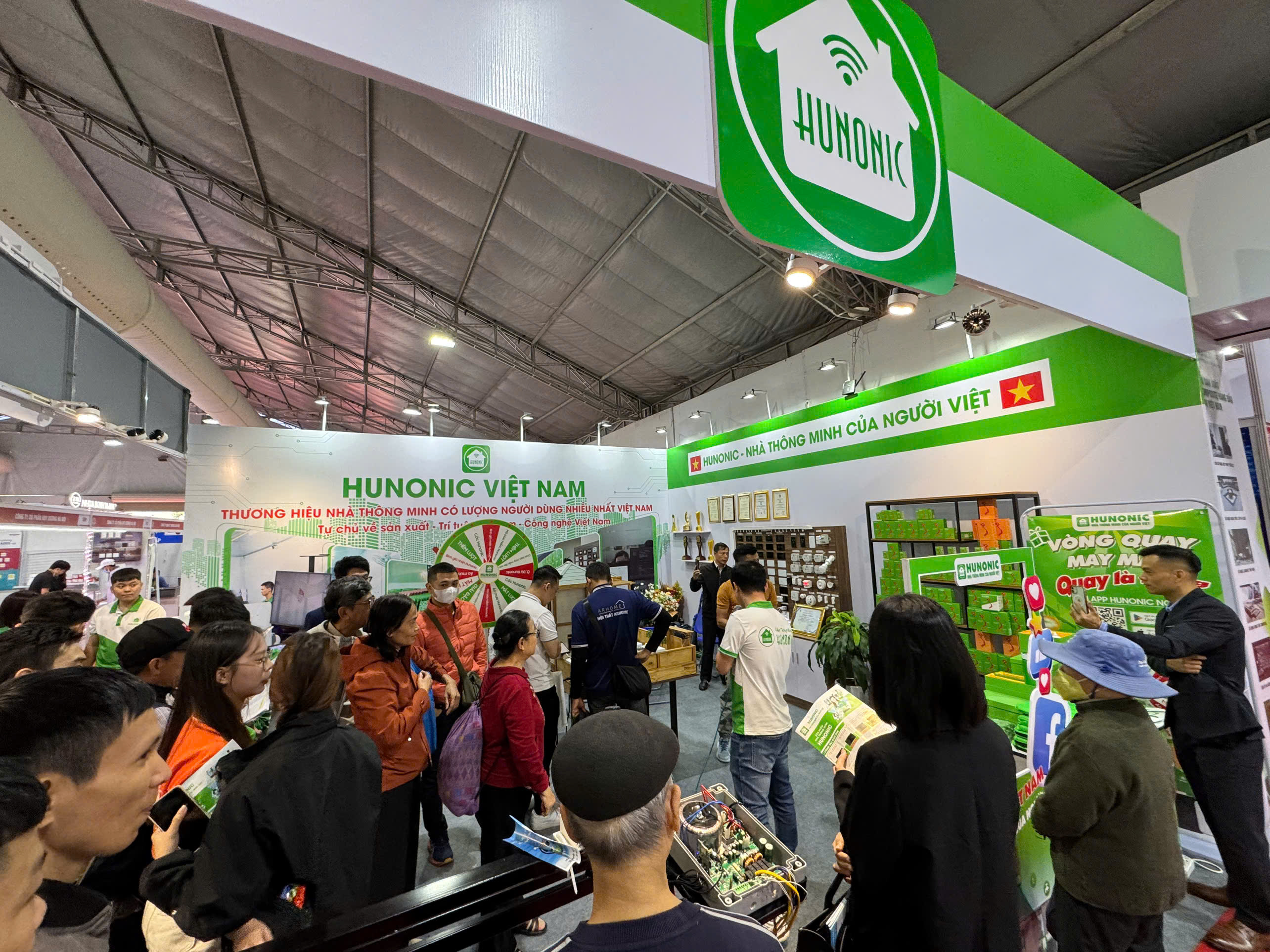 Khai mạc Triển lãm Quốc tế VIETBUILD Hà Nội 2024 lần thứ tư