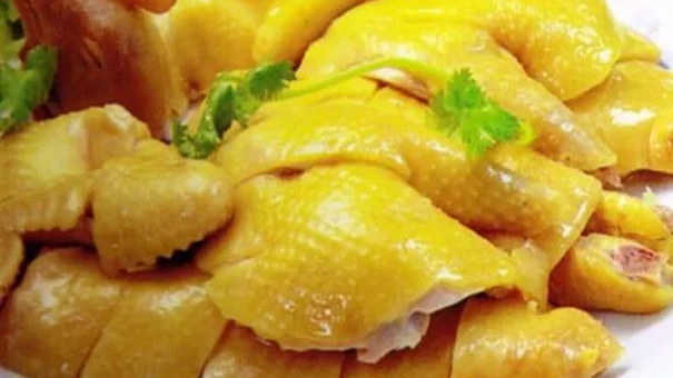 Các món ngon 'giải cứu' gà luộc ngày Tết
